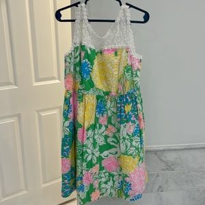 Lilly Pulitzer girls  floral dress. Size 10